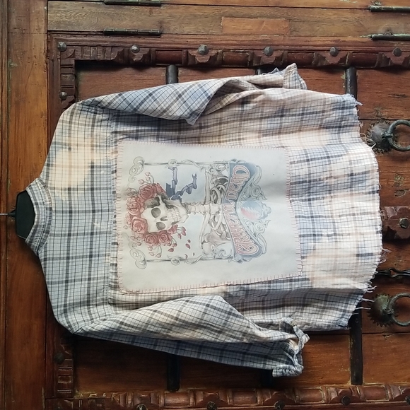 Grateful dead distressed Shirt XL - Picture 1 of 7